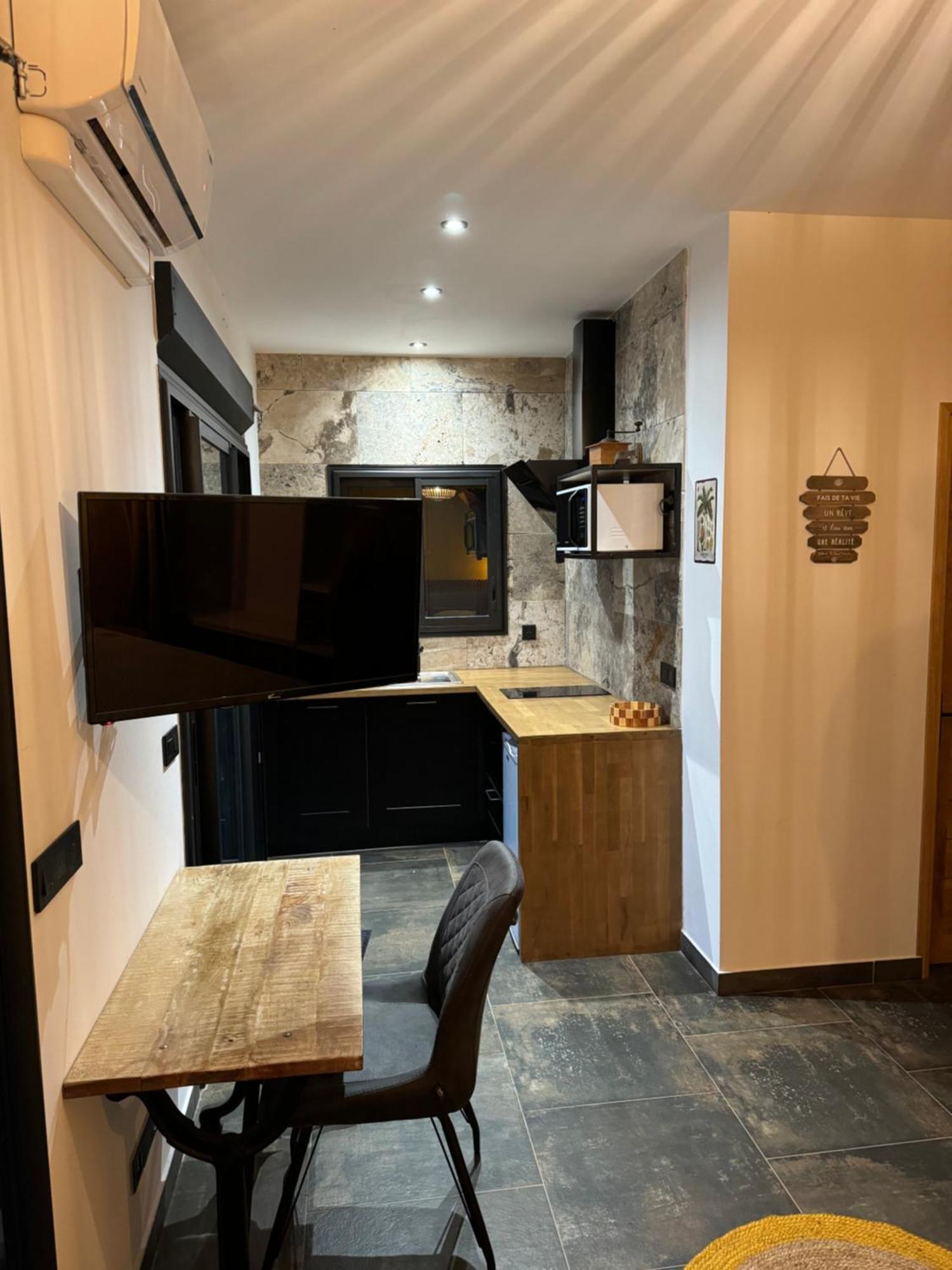 Le Studio Leva La Plaine-des-Palmistes Exterior foto