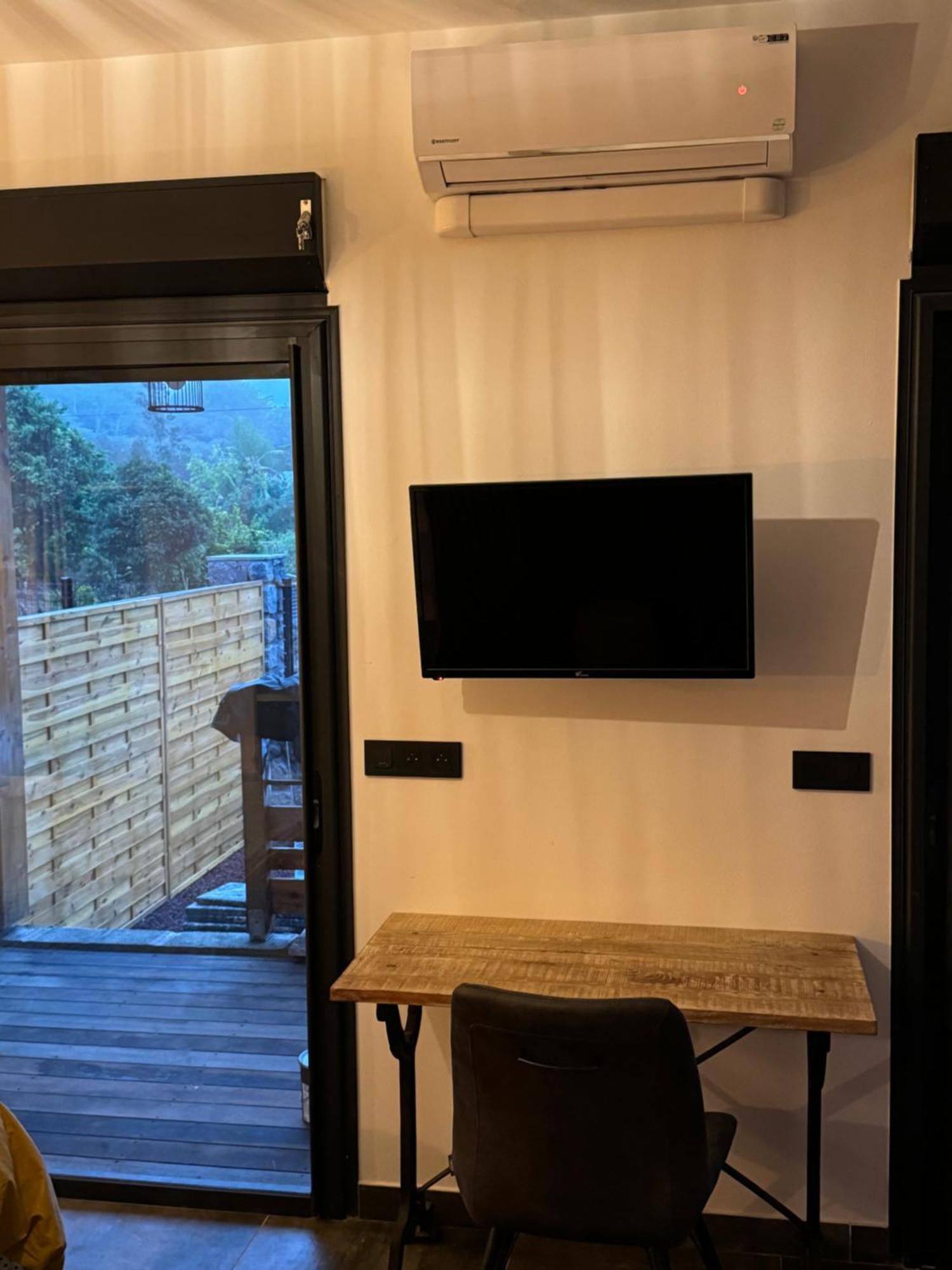 Le Studio Leva La Plaine-des-Palmistes Exterior foto